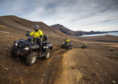 ATV på Reykjanes-halvøen i Island på kør-selv ferie og bilferie med ISLANDSREJSER