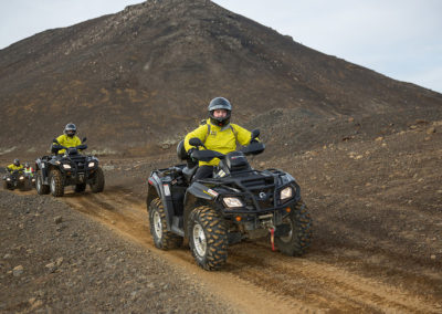 ATV på Reykjanes-halvøen i Island på kør-selv ferie og bilferie med ISLANDSREJSER