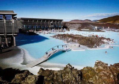 Blue Lagoon geotermiske luksus spa på kør-selv ferie bilferie eller grupperejse med ISLANDSREJSER