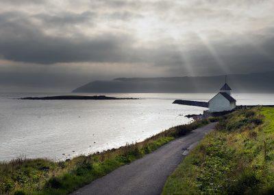 Smuk kirke på Færøerne ikke langt fra hovedstaden, Torshavn.