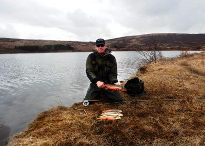 Fiskekortet - veidikortid og ørredfiskeri i Island - over 30 søer fordelt i Island