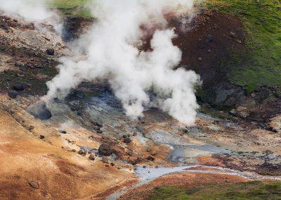 Geotermisk aktivitet i Hengill området på kør-selv ferie bilferie og grupperejser i Island med ISLANDSREJSER