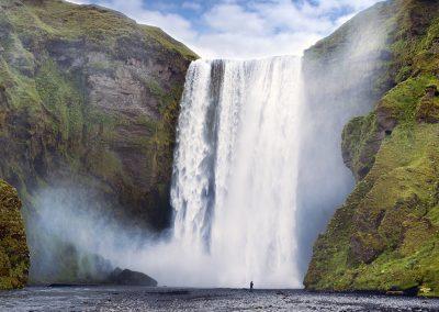 Skogafoss - det ikoniske vandfald ved sydkysten