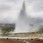 Ved Geysir geotermiske område kun I ikke undgå at opleve den meget aktive gejser, Strokkur, der "skyder" hver 5-8 minut.