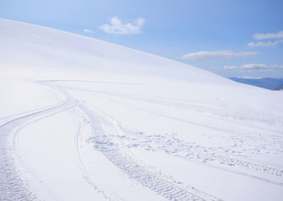 Super Jeep på Eyjafjallajökull i Island på kør-selv ferie og bilferie med ISLANDSREJSER