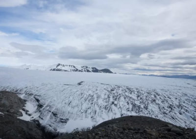 Super Jeep på Vatnajökull-gletsjeren i Island på kør-selv ferie og bilferie med ISLANDSREJSER