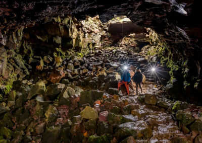 Underworld caving og grotter i Island - vinter - på kør-selv ferie og bilferie med ISLANDSREJSER