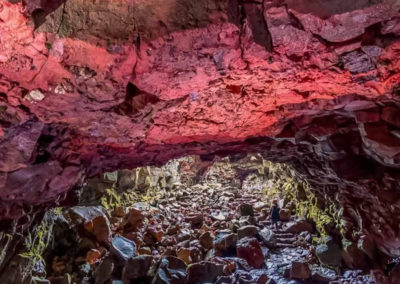 Underworld caving og grotter i Island - vinter - på kør-selv ferie og bilferie med ISLANDSREJSER