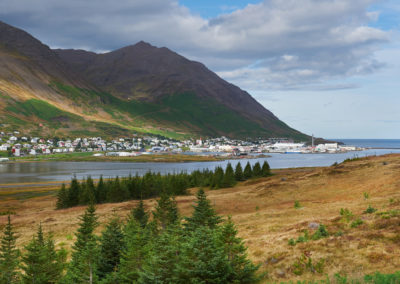 Siglufjordur i Nordisland på kør-selv ferie bilferie og grupperejser i Island med ISLANDSREJSER