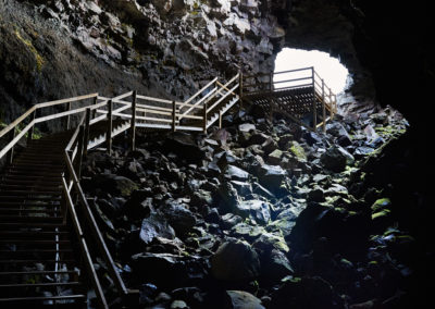 Vidgelmir-grotten på kør-selv ferie bilferie og grupperejser i Island med ISLANDSREJSER