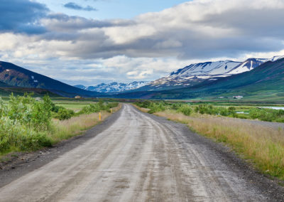På vej til Akureyri på kør-selv ferie bilferie og grupperejser i Island med ISLANDSREJSER