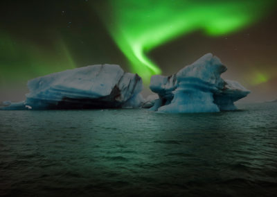 Nordlys ved Jökulsárlón på kør-selv ferie bilferie og grupperejser i Island med ISLANDSREJSER