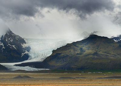 Gletsjertunge ved Vatnajokull på kør-selv ferie bilferie og grupperejser i Island med ISLANDSREJSER