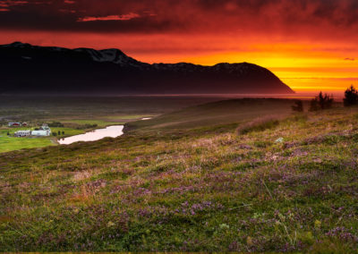 Solnedgang ved Laxá nær Husavik på kør-selv ferie bilferie og grupperejser i Island med ISLANDSREJSER