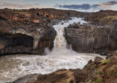 Aldeyjarfoss på kør-selv ferie, bilferie og rejser til Island med ISLANDSREJSER