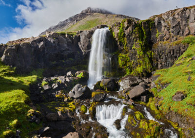 Heljarfoss ved Mjoifjördur på kør-selv ferie, bilferie og rejser til Island med ISLANDSREJSER