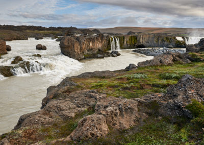 Hrafnabjargafoss i højlandet på kør-selv ferie, bilferie og rejser til Island med ISLANDSREJSER