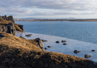 Sky Lagoon geotermisk spa i Reykjavik - rejser til Island med ISLANDSREJSER