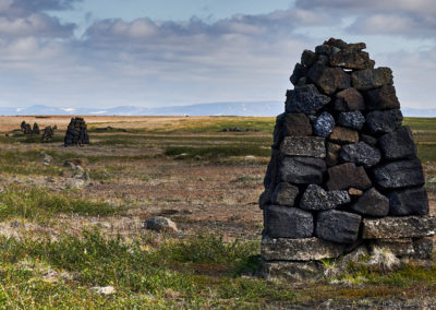 Varder fra Myvatn til Egilsstadir på kør-selv ferie, bilferie og rejser til Island med ISLANDSREJSER