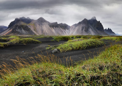 Vestrahorn ved Stokkesnes på kør-selv ferie, bilferie og rejser til Island med ISLANDSREJSER