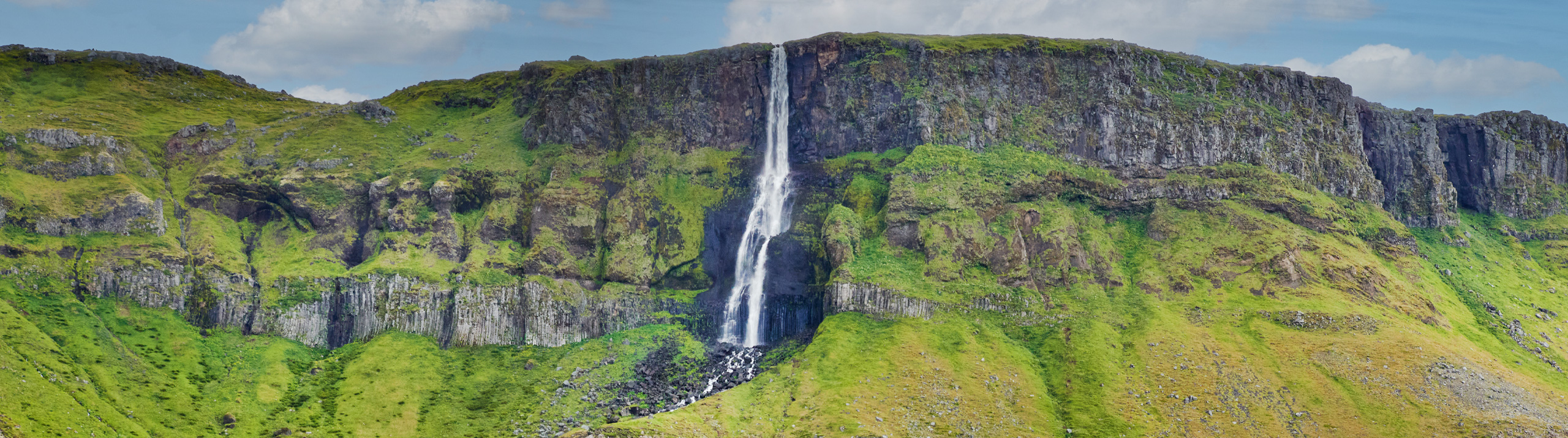 Bjarnarfoss vandfaldet - vandfald i Island