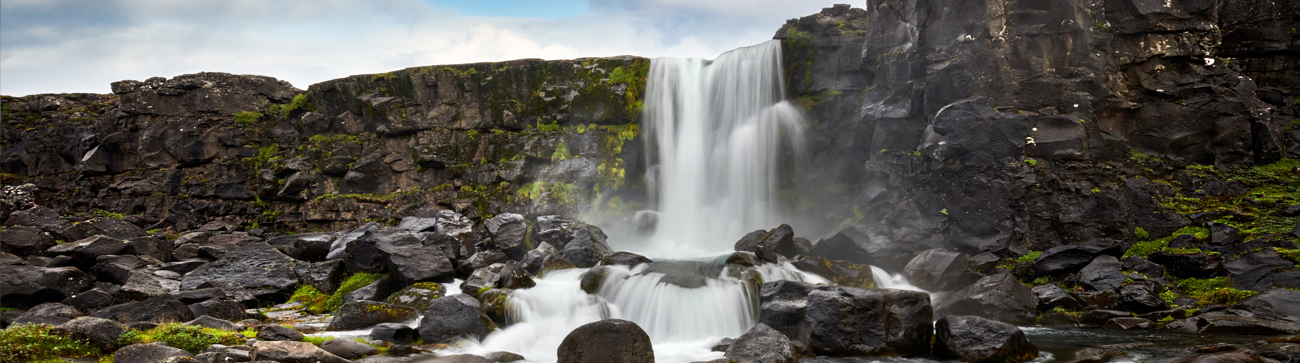 Öxarárfoss vandfaldet - vandfald i Island