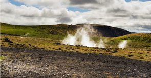 Hiking in Iceland - Hengill