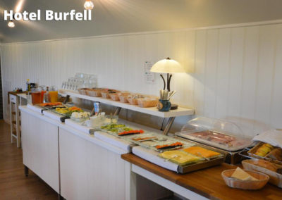 Kør-selv ferie og bilferie i Island - Hotel Burfell