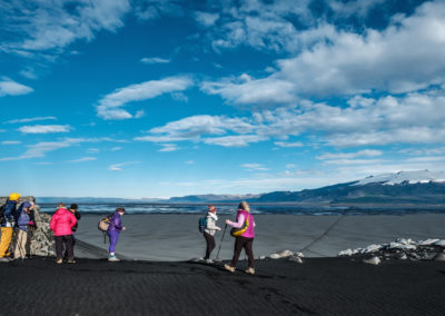 Ingolfshöfdi og søpapegøjer og aktiviteter i Island med ISLANDSREJSER