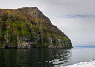 Isafjördur Kajaktur - sejl i en af de smukke fjorde ved Vestfjrodene - aktiviteter i Island med ISLANDSREJSER