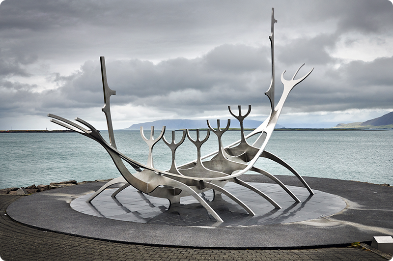 Reykjavik Sólfar og rejser til Island - kør-selv ferie og bilferie med ISLANDSREJSER